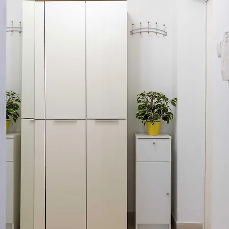 Garden Vista Apartment